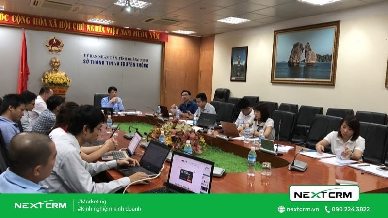 CEO NextCRM chia sẻ kinh nghiệm triển khai chuyển đổi số tại Hội nghị của Sở TT&TT Quảng Ninh phối hợp Hiệp hội Vinasa tổ chức