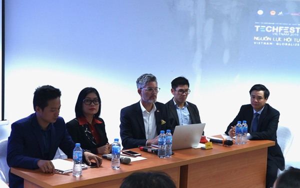 NextX phát biểu tại Hội thảo Chuyển đổi số của Techfest Việt Nam 2019: “Các sản phẩm Make in Vietnam tự tin hỗ trợ doanh nghiệp nâng cao năng lực chuyển đổi số”