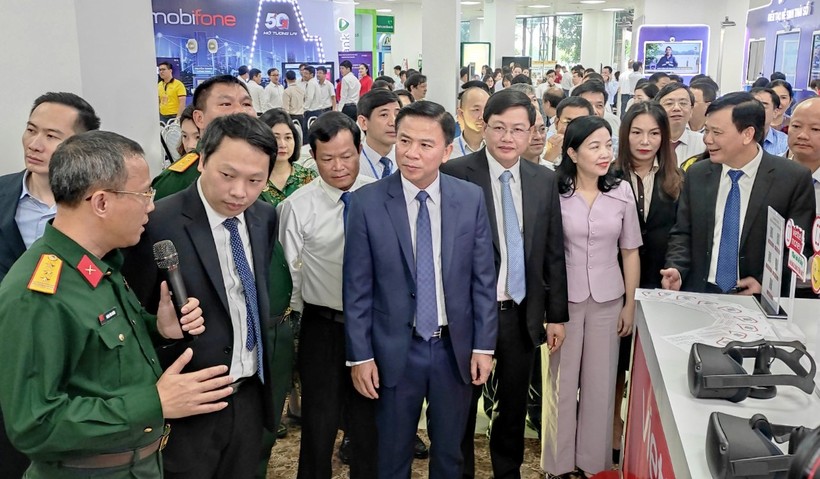 NextX ký biên bản hợp tác và tham luận tư vấn chuyển đổi số tại Tỉnh Thanh Hoá trước sự chứng kiến của Thứ trưởng Bộ TT&TT và Bí Thư Tỉnh Thanh Hoá